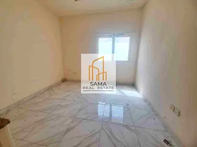 Neat n clean studio close to madina shopping centre just in 18k