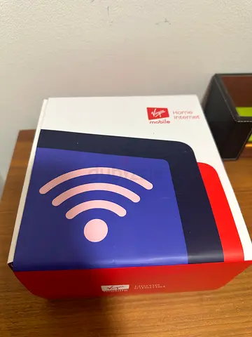 NEW Huawei router - sealed and never used