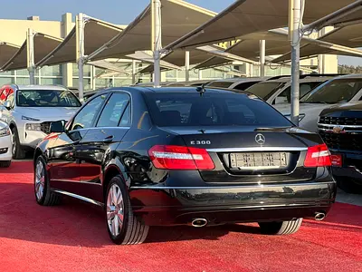 2013 Mercedes-BENZ E-CLASS — миниатюра 4