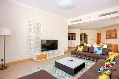 شقة من 5 غرف نوم | Al Das Shoreline | مناظر متعددة | مفروشة