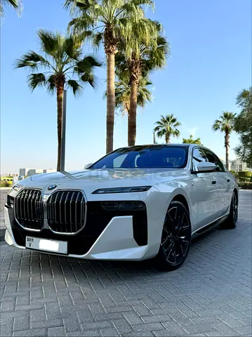 BMW M 760LI M-package  Full option / 5 years warranty and service contract