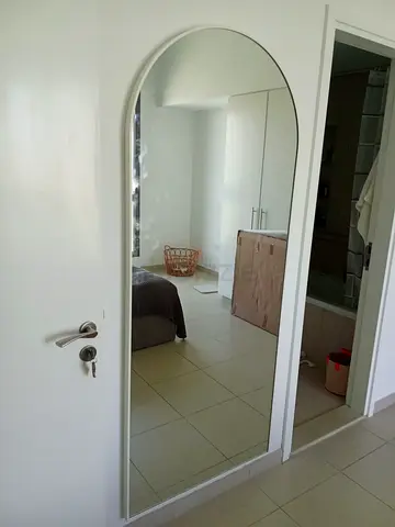 Full-length Arched Wall Mirror - Simple Modern Design