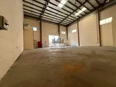 Warehouse for rent, 2415 sq ft, electricity included, very prime location