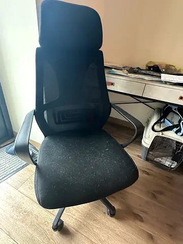Ergonomic Mesh Office Chair with Headrest - Good Condition