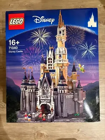 FLASH SALE BRAND NEW RARE LEGO 71040 DISNEY CASTLE