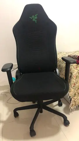 Razer Iskur V2 X Ergonomic Gaming Chair with Breathable Comfort - Black/Green