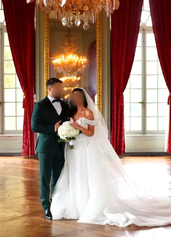 Luxury Beaded Mermaid Wedding Dress + Overskirt  Cathedral Veil | Size S