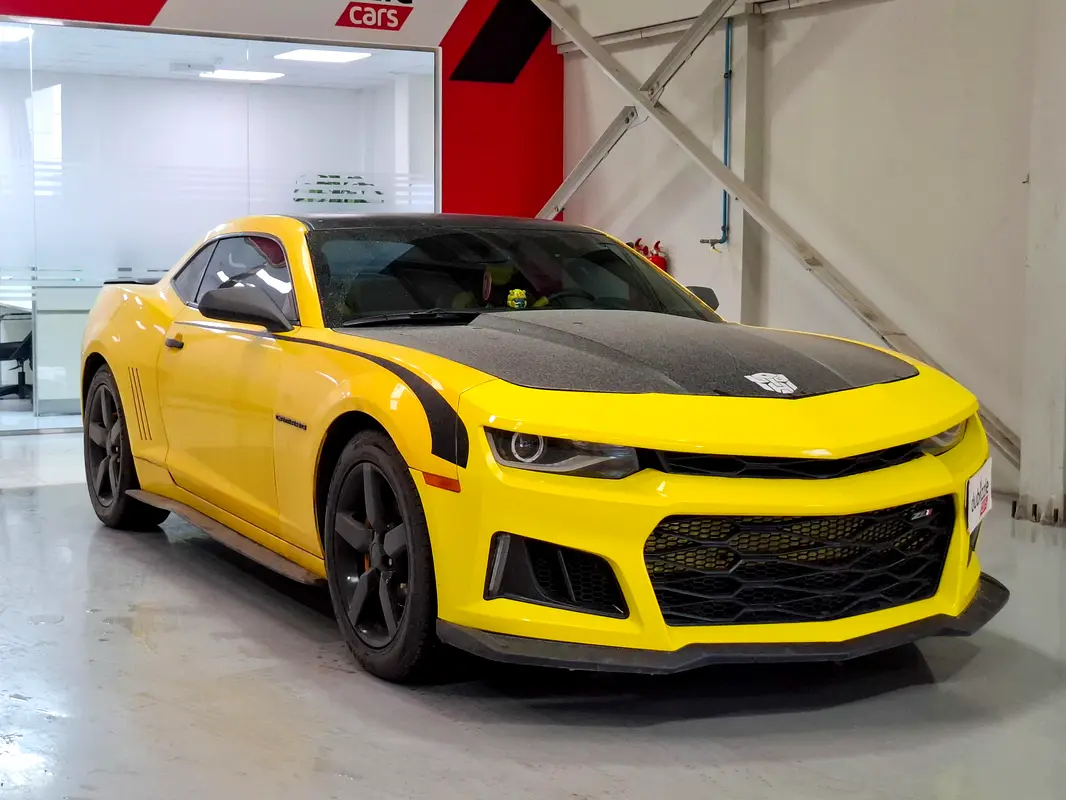 Chevrolet Camaro 2014 — photo 1 of 14