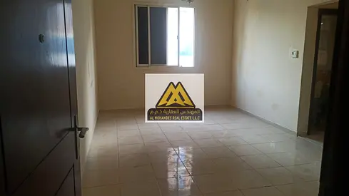 بسعر ممتاز جدا و مناسب للجميع مع صيانه ع المالك موقع متميز جدا و مناسب للجميع بنايه عائلات