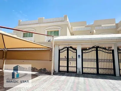 Spacious villa l 5 bedroom l Private entrance l Driver room