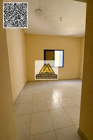 استيديو مساحة كبيرة | مطبخ شبه منفصل | موقع مميز بالقرب من كباب الافغاني وجميع الخدمات | سهل المخرج للشارقة ودبي