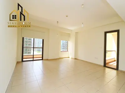 Unfurnished - Ready to move - Well kept apartment