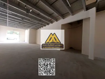 للإيجار محلات ومستودع في الصناعية