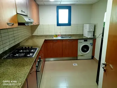 Bedspace in Deira Naif