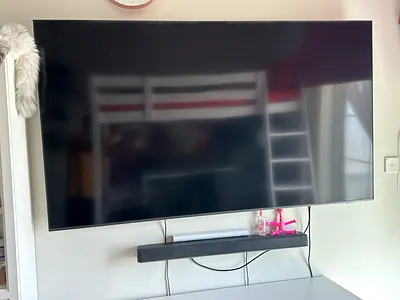 75 inch QLED 4k smart Tv