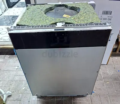 Bosch series 4 3 racks with wifi same like new condition perfect working