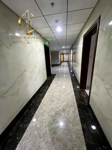 فرصة مميزة للإيجار في عجمان – الرميلة 🔥🏡  استمتع بالسكن في شقة جديدة كلياً (أول ساكن) بمواصفات مميزة وإطلالة رائعة على البحر