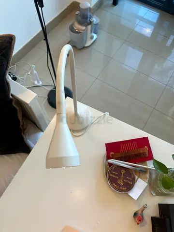 White Flexible Desk Lamp - Compact LED Reading Light