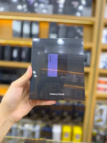 Samsung Galaxy Z Fold 5