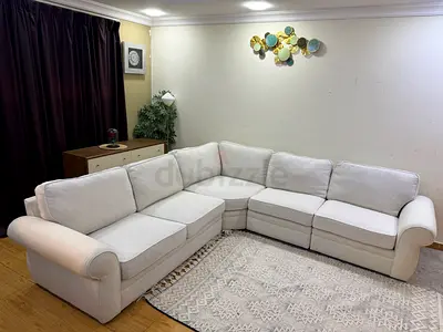 Pottery Barn L Shaped Corner Sofa ( Great Condition )