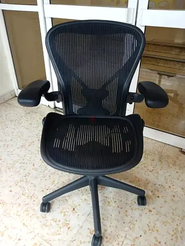 Herman Miller Aeron Office Chair Fully Options Good Condition
