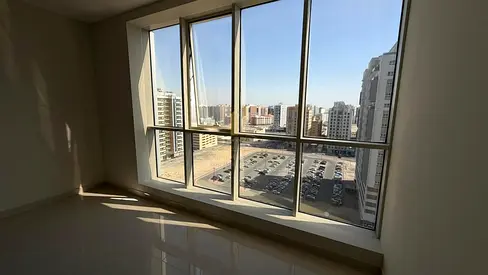 🏡 فرصة مميزة للبيع | شقة غرفتين في برج صحارى 6 بإطلالة على دبي