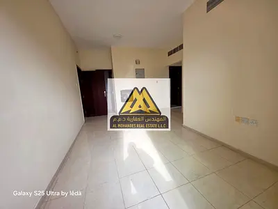 شقة مميزة للإيجار السنوي في موقع مميز بجوار أبراج الفالكون