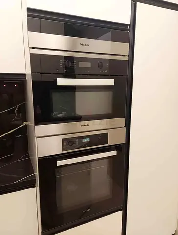 Miele built-in oven and combination microwave set - stainless steel, excellent condition