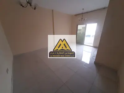 غرفتين وصاله شقه ممتازه مساحه كبيره سعر مناسب جدا موقع حيوي طوال اليوم