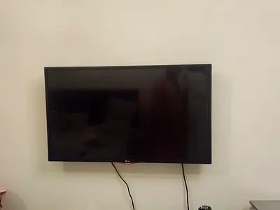 LG 43-inch LED TV - Backlight not working
