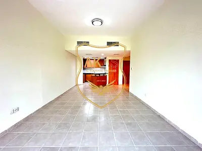 SPACIOUS 1BHK NEAR METRO FOR FAMILY 68K - 12 PAYMENTS