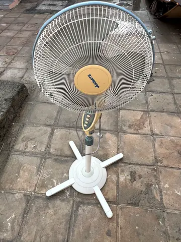White Pedestal Standing Fan - Good Working Condition