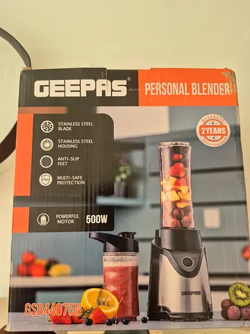 Geepas Personal Blender 500W - Compact Smoothie Maker (new unopened)