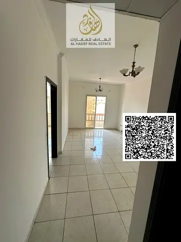 شقة للإيجار بالنعيمية 2، غرفة وصالة على شارع الملك فيصل، قريبة من إسطنبول ماركت والسفير مول. السعر 29,000 على 4 أو 6 دفعات، التأمين شيك مساحه ممتازه ج