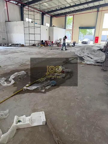 متاح مستودع في ام القيوين ام الثعوب مع كهرباء 25kw