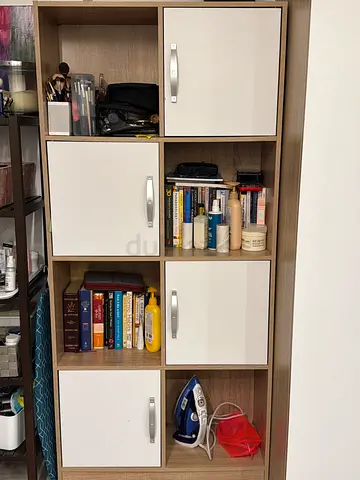 Bookshelf