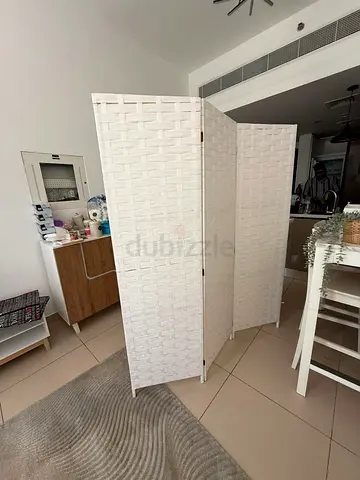 White 4-Panel Woven Room Divider / Folding Screen - Good Condition