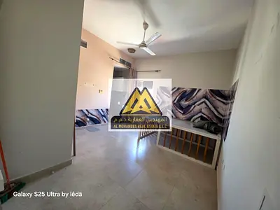 استوديو بمساحة كبيرة جدًا ومطبخ شبه منفصل في الروضة 1 عجمان – تكييف مركزي