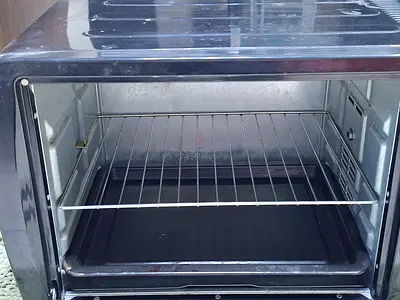 Black  Decker 1500W 35L Toaster Oven