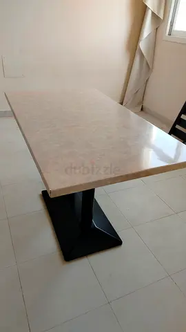 Marble-top Dining Table with Central Pedestal Base