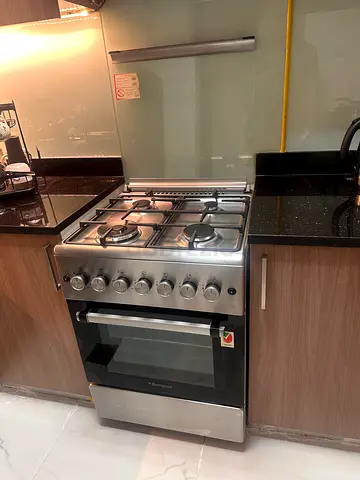 Bompani Stainless Steel 4-Burner Gas Cooker with Oven  Hood - Excellent Condition