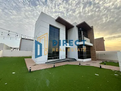 2. فيلا بمساحة كبيرة وموقع استراتيجي على طريق مليحة بجوار مسجد الشارقة الكبير