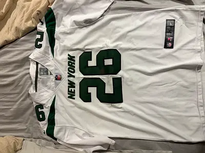 White New York #26 Sports Jersey - Size L