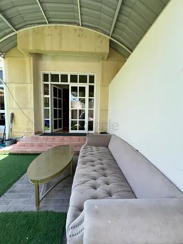 Villa Room for Rent under local owner