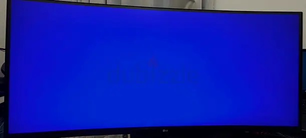 34-inch curved UltraWide (21:9) IPS gaming monitor featuring a 2560 x 1080 resolution, 144Hz refresh