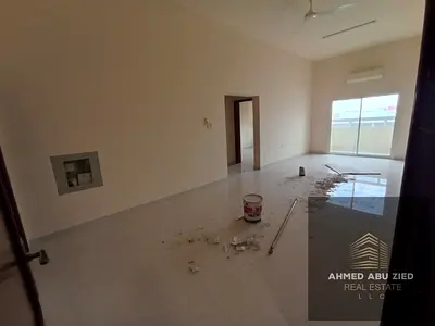 غرفتين وصالة للإيجار في عجمان | الروضة 2 | شارع الشيخ عمار مباشرة | 2 حمام | بلكونة | مساحة كبيرة | 45000 سنوي | تسهيلات بالدفع 4 أو 6 دفعات | فرصة  |