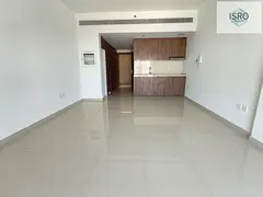 Hot deal-spacious-studio-Next to mall
