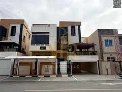 Luxury villa in Al-Haliou 2, two floors and a roof, 5 master bedrooms, price includes air conditioni