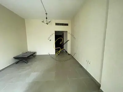 🌟 Spacious Unfurnished 1BHK | 2 Washrooms | Balcony | Bachelor Friendly | 950 Sqft | School Area Living in Muwailah – Sharjah 🏡🏫✨