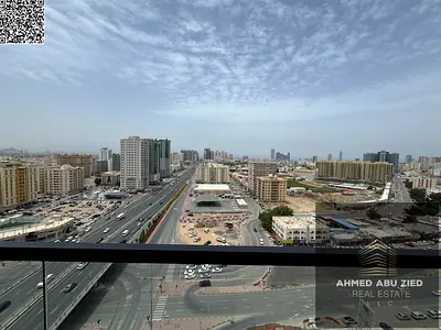 ارقي واجمل غرفتين وصاله للإيجار السنوي - غرفتين نوم - 2 حمام - صاله بمساحه ممتازه - بلكون اطلاله مفتوحه - مطبخ - تشطيب ممتاز - قريب لمخرج دبي والشارقه